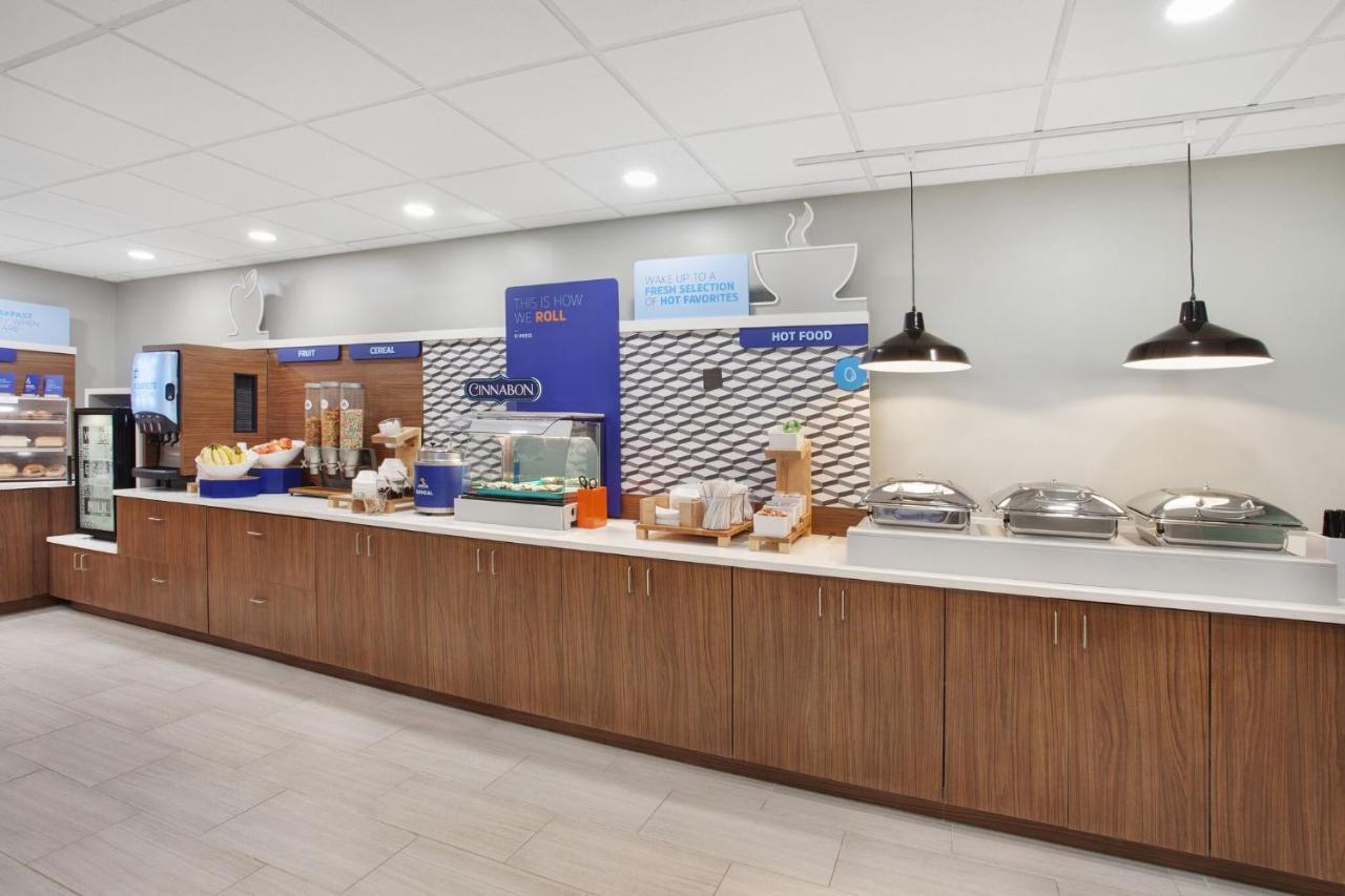 Holiday Inn Express Exton - Great Valley By Ihg Zewnętrze zdjęcie